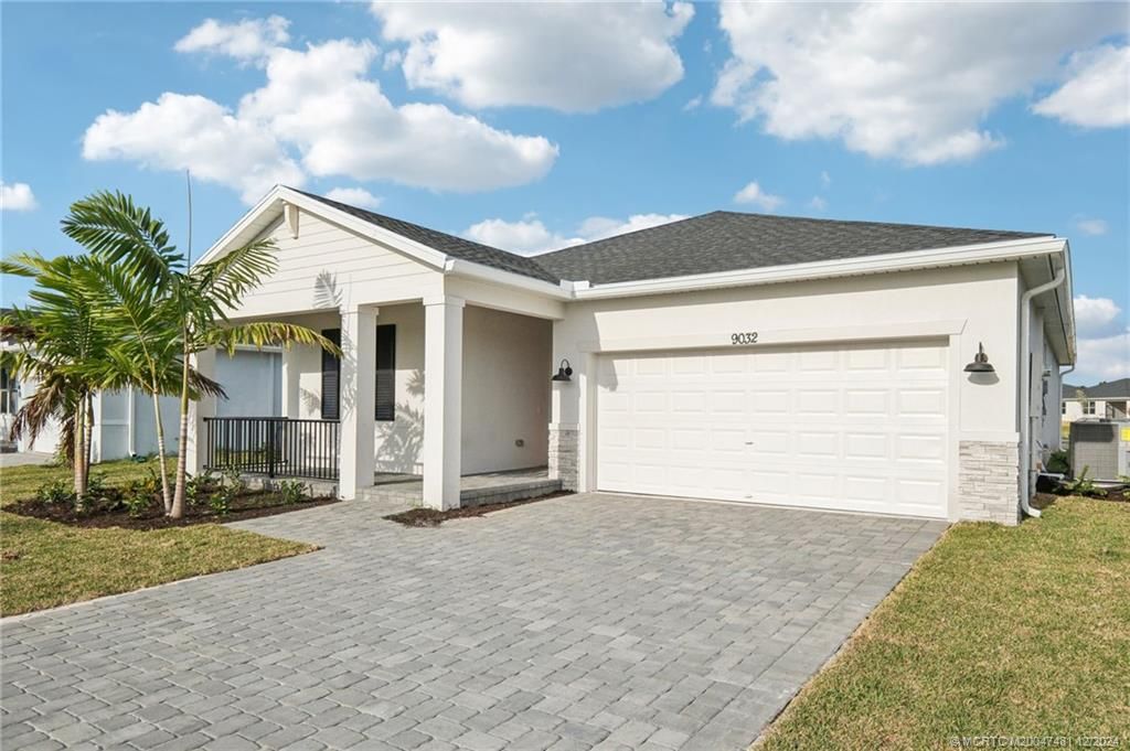 Photo of 9032 Dahlia Circle, Port Saint Lucie, FL 34986 (MLS # M20047481)