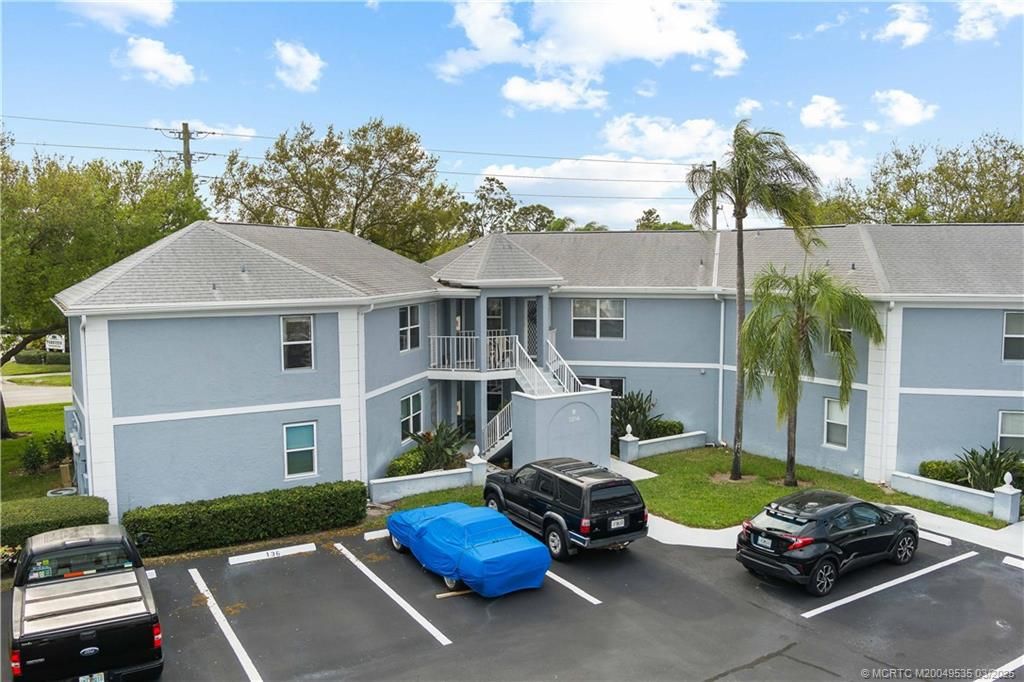 Photo of 3206 SE Aster Lane #R206, Stuart, FL 34994 (MLS # M20049535)