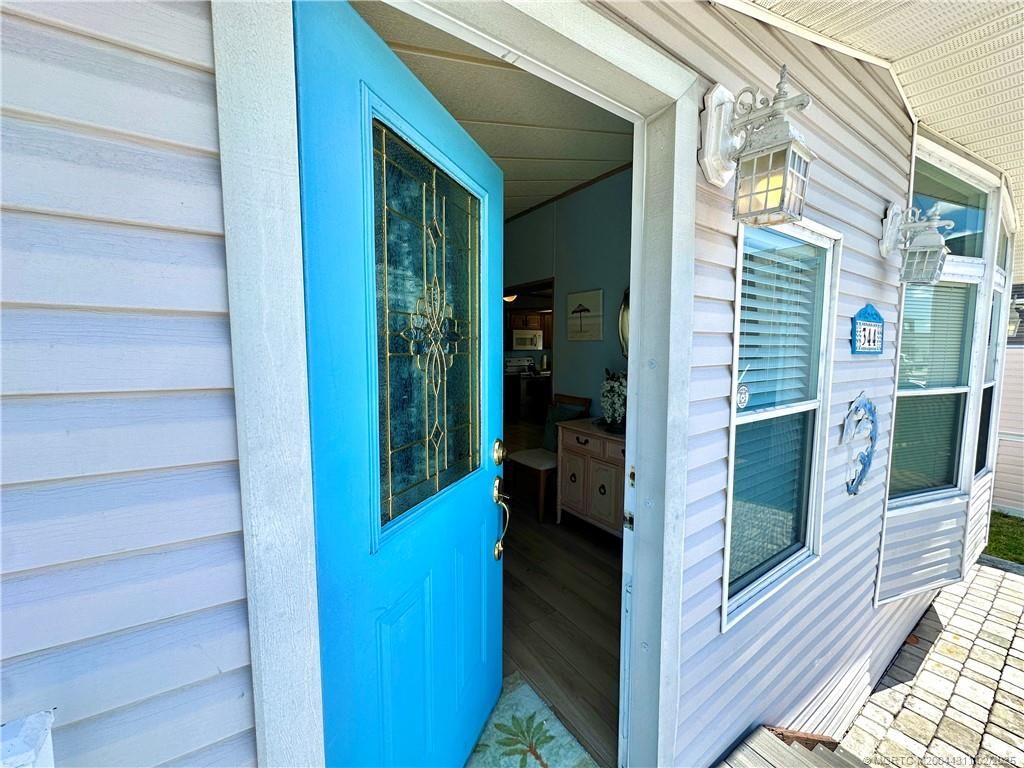 Photo of 344 Nettles Boulevard, Jensen Beach, FL 34957 (MLS # M20044311)