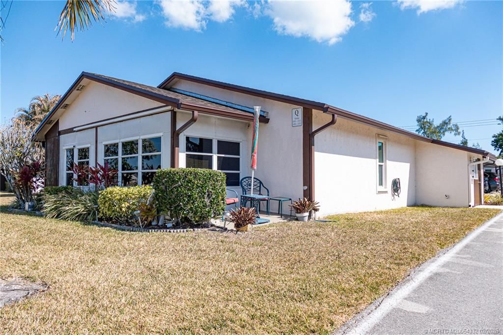 Photo of 6531 SE Federal Highway #Q101, Stuart, FL 34997 (MLS # M20054332)