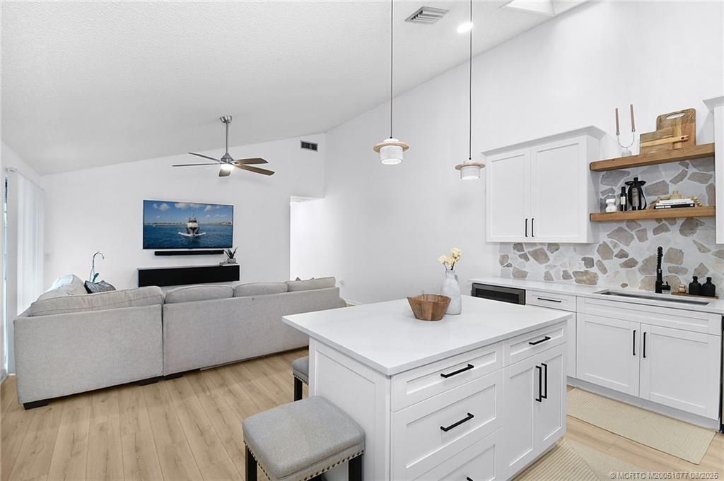 Photo of 5758 Golden Eagle Circle, Palm Beach Gardens, FL 33418 (MLS # M20051677)