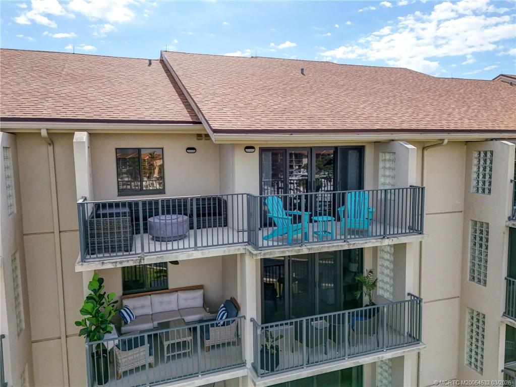 901 Seafarer Circle 504