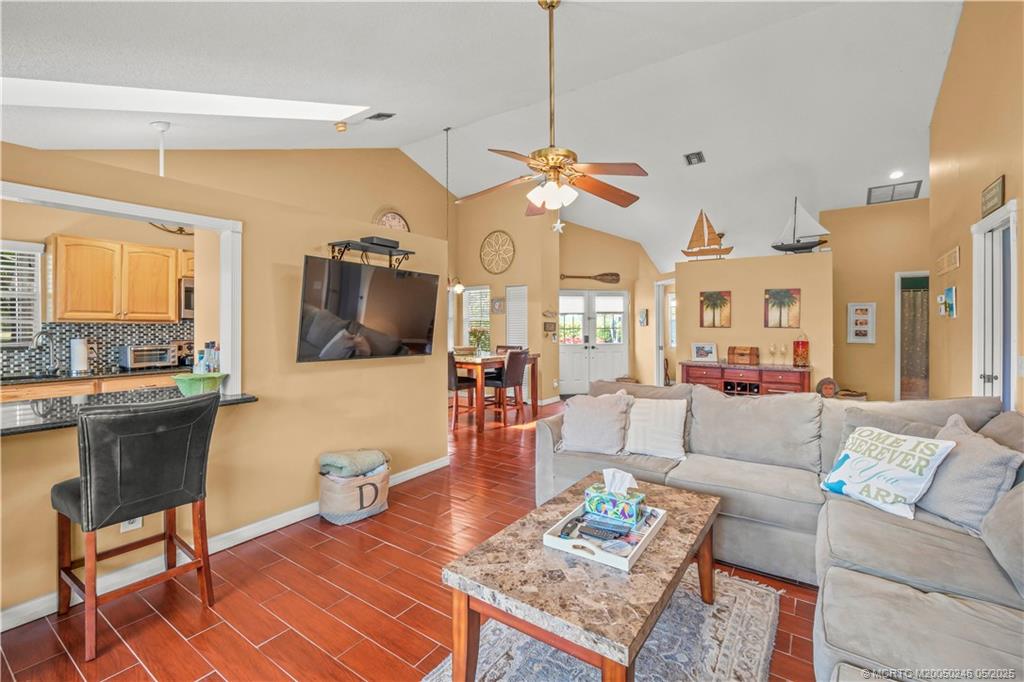1451 NE 14th Court 43