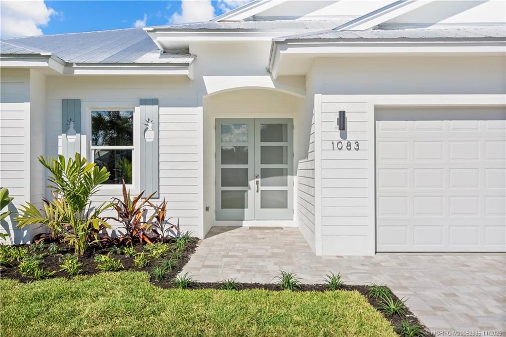 Photo of 1083 NW 12th Terrace, Stuart, FL 34994 (MLS # M20052935)