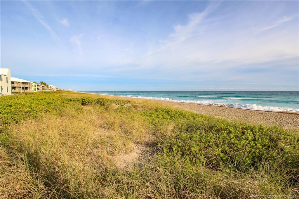 Stuart, Florida 34996, United States, 2 Bedrooms Bedrooms, ,2 BathroomsBathrooms,Residential,Active,157617