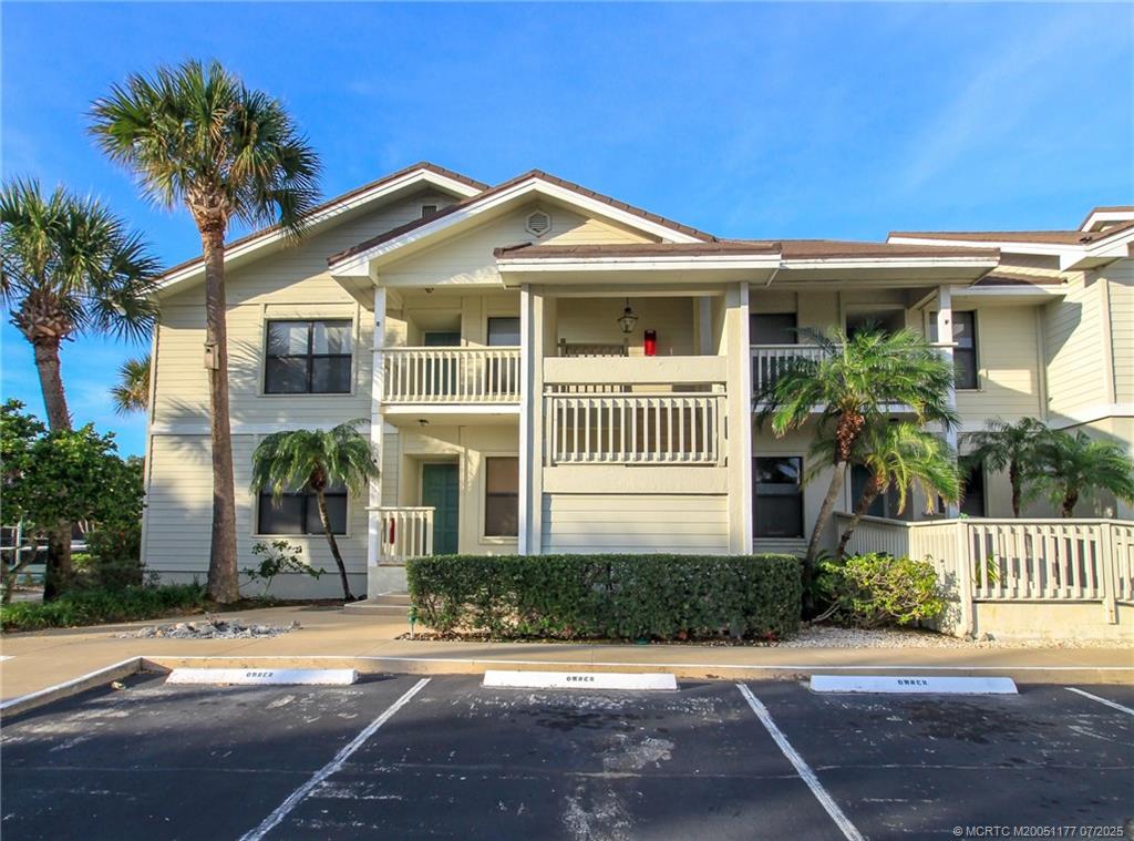 Stuart, Florida 34996, United States, 2 Bedrooms Bedrooms, ,2 BathroomsBathrooms,Residential,Active,157617