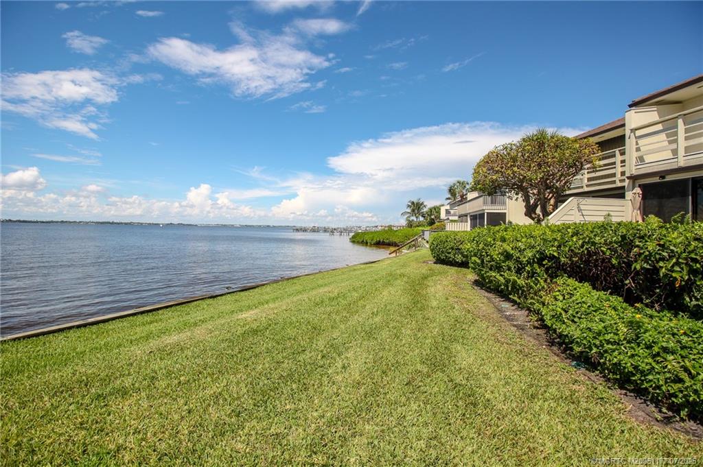 Stuart, Florida 34996, United States, 2 Bedrooms Bedrooms, ,2 BathroomsBathrooms,Residential,Active,157617