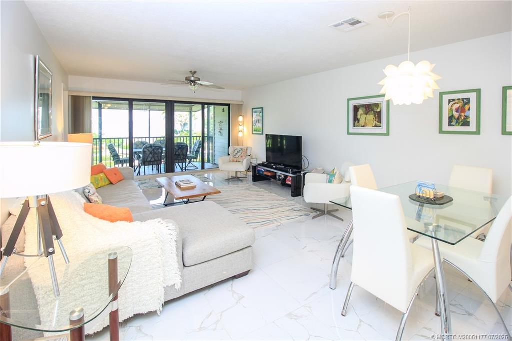 Stuart, Florida 34996, United States, 2 Bedrooms Bedrooms, ,2 BathroomsBathrooms,Residential,Active,157617