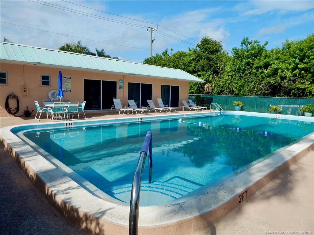 Stuart, Florida 34996, United States, 2 Bedrooms Bedrooms, ,2 BathroomsBathrooms,Residential,Active,131787