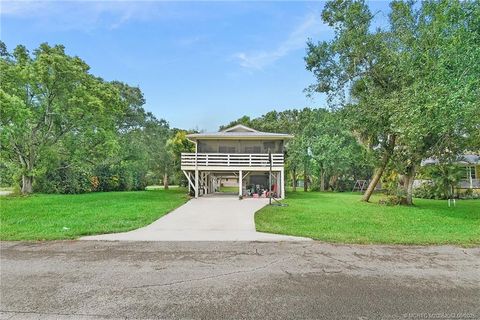 Photo of 5000 E Seminole Road, Fort Pierce, FL 34951 (MLS # M20052052)
