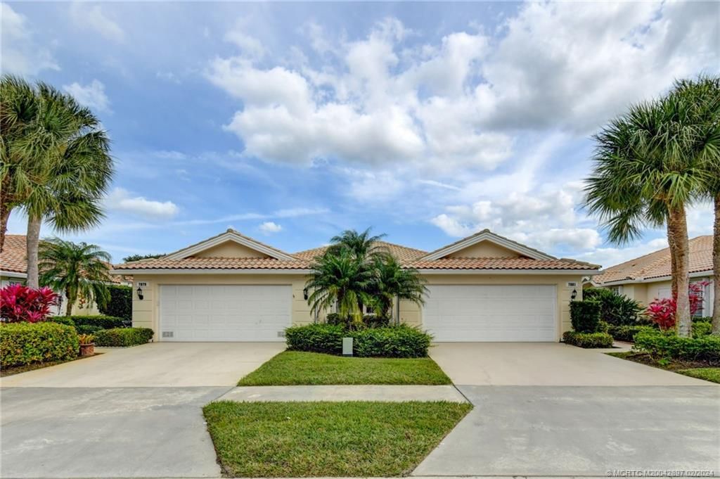 Photo of 7881 SE Spicewood Circle, Hobe Sound, FL 33455 (MLS # M20042897)