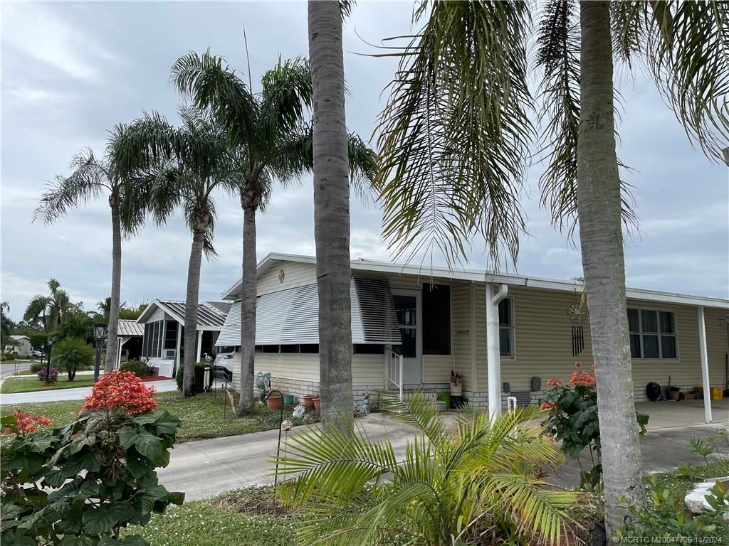 Photo of 14428 SW Golf Club Drive, Indiantown, FL 34956 (MLS # M20047726)