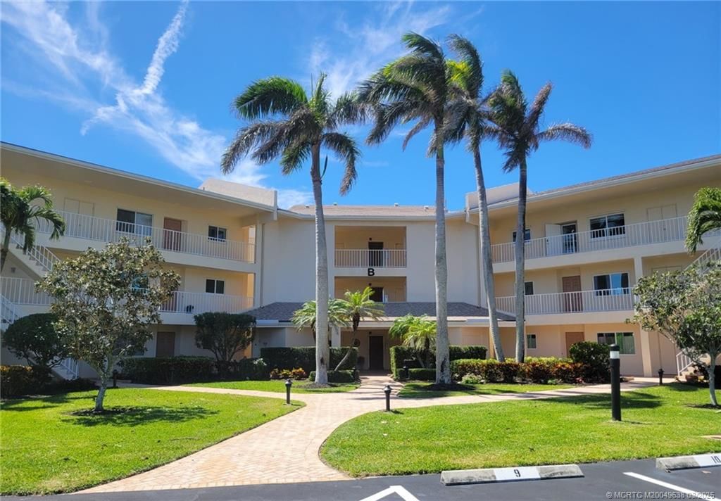 Photo of 2370 NE Ocean Boulevard #B204, Stuart, FL 34996 (MLS # M20049638)