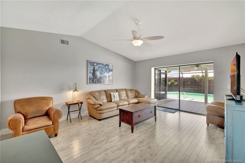 Photo of 926 NE Vanda Terrado, Jensen Beach, FL 34957 (MLS # M20050978)