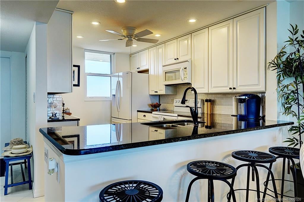 9940 S Ocean Drive 809