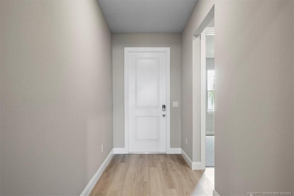 Photo of 6624 NW CLOVERDALE Avenue, Port Saint Lucie, FL 34987 (MLS # M20044883)