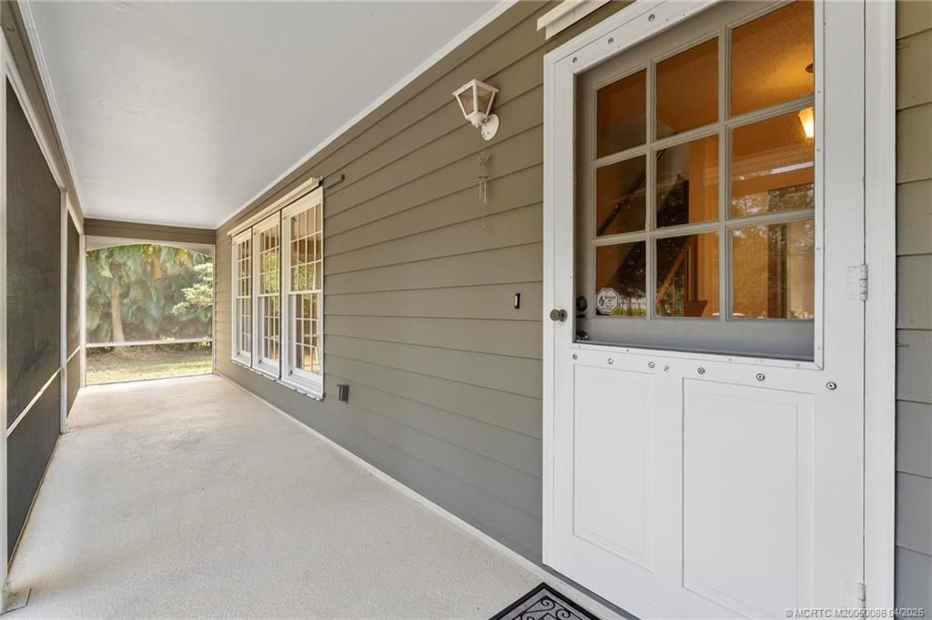 Photo of 8231 S Bates Road, Palm Beach Gardens, FL 33418 (MLS # M20050086)