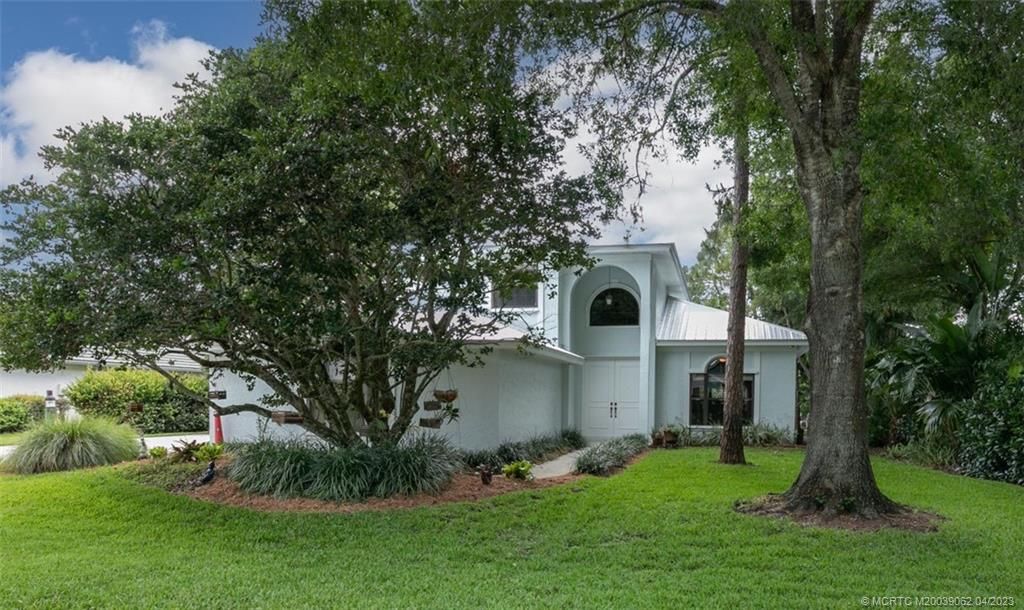 Photo of 5032 SW Landing Creek Drive, Palm City, FL 34990 (MLS # M20039062)