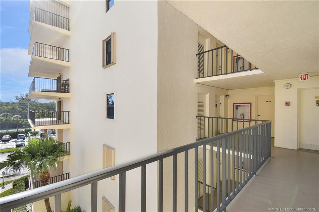 10044 S Ocean Drive 401