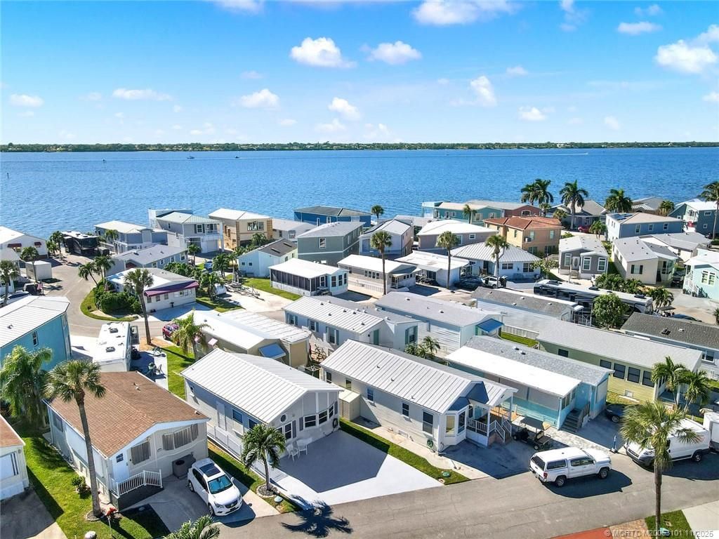 Photo of 114 Nettles Boulevard, Jensen Beach, FL 34957 (MLS # M20053101)