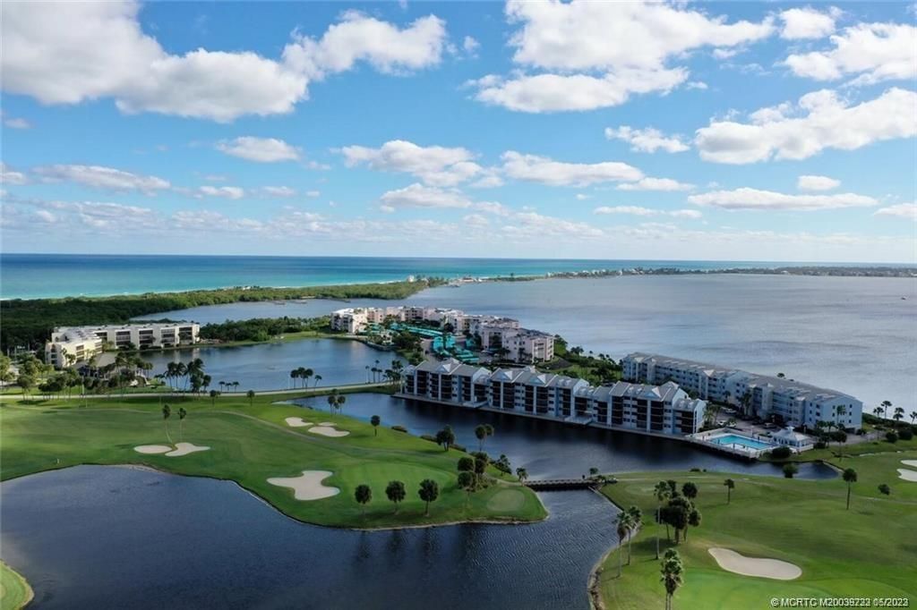 Photo of 10 NE Plantation Road #101, Stuart, FL 34996 (MLS # M20039222)
