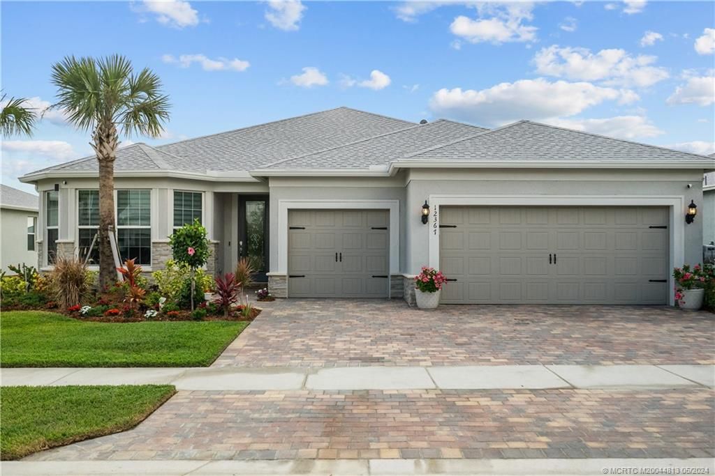 Photo of 12367 SW Myrtle Oak Drive, Port Saint Lucie, FL 34987 (MLS # M20044813)