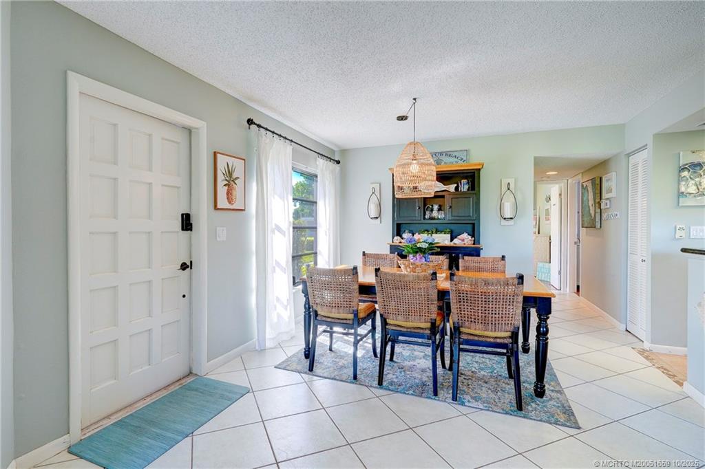 Stuart, Florida 34996, United States, 2 Bedrooms Bedrooms, ,2 BathroomsBathrooms,Residential,Active,185960