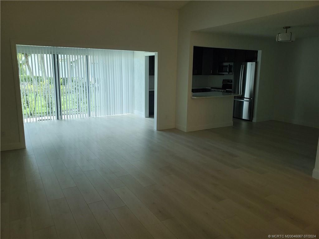 Photo of 3159 SW SUNSET TRACE Circle, Palm City, FL 34990 (MLS # M20046067)