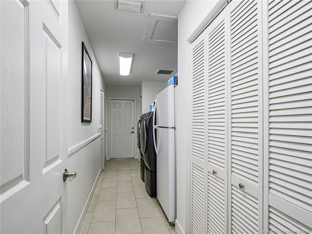 Palm City, Florida, 34990, United States, 4 Bedrooms Bedrooms, ,3 BathroomsBathrooms,Residential,Active,2045493