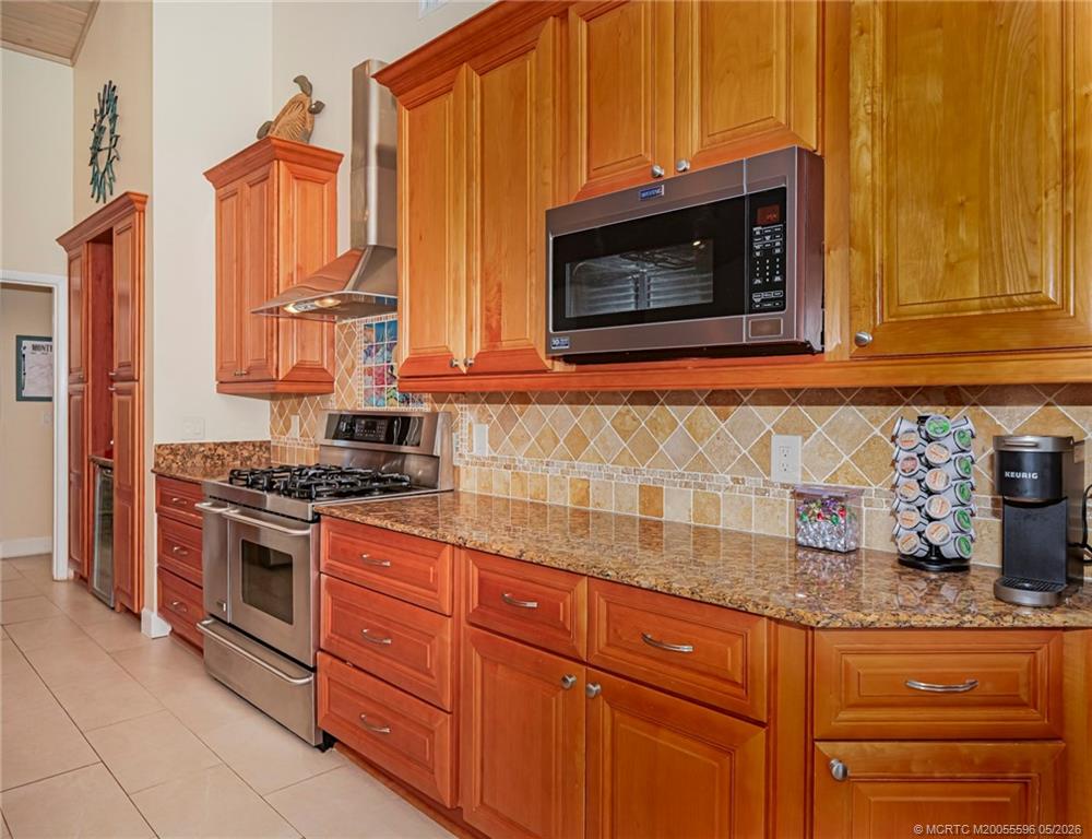Palm City, Florida, 34990, United States, 4 Bedrooms Bedrooms, ,3 BathroomsBathrooms,Residential,Active,2045493