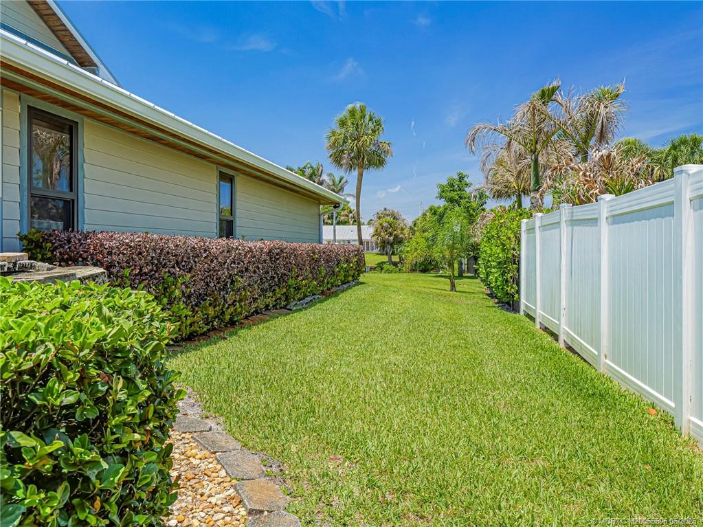Palm City, Florida, 34990, United States, 4 Bedrooms Bedrooms, ,3 BathroomsBathrooms,Residential,Active,2045493