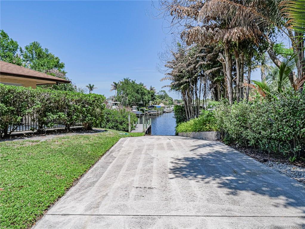 Palm City, Florida, 34990, United States, 4 Bedrooms Bedrooms, ,3 BathroomsBathrooms,Residential,Active,2045493