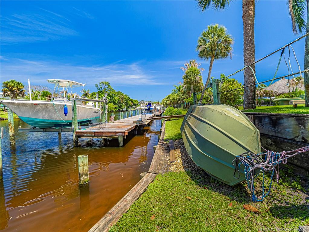 Palm City, Florida, 34990, United States, 4 Bedrooms Bedrooms, ,3 BathroomsBathrooms,Residential,Active,2045493