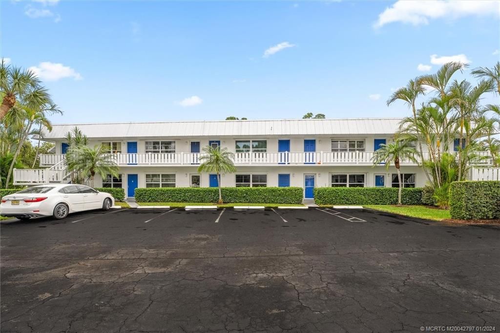 Photo of 2929 SE Ocean Boulevard #J2, Stuart, FL 34996 (MLS # M20042797)