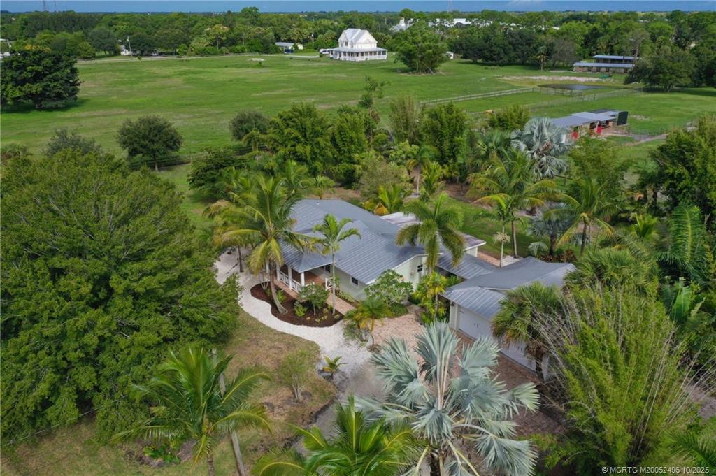 2523 SW Horseshoe Trail