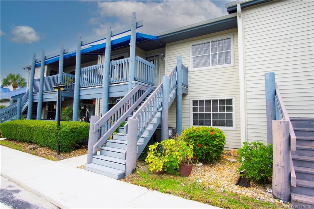 Photo of 1555 NE Beacon Drive #1007, Jensen Beach, FL 34957 (MLS # M20052990)