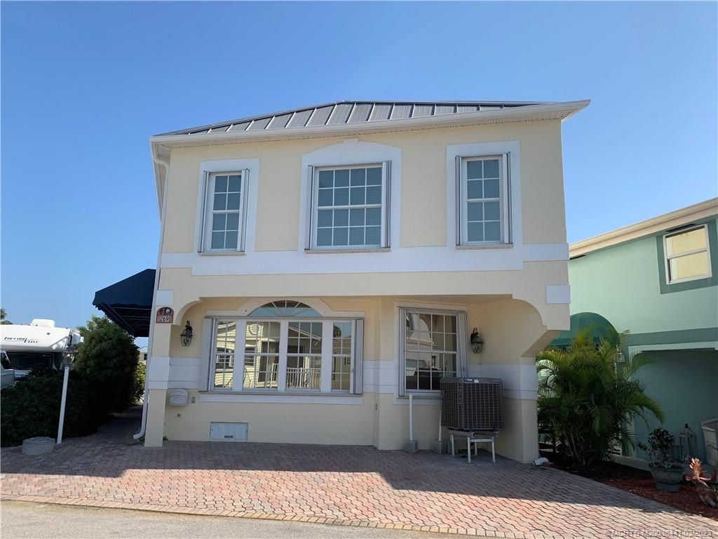 Photo of 269 Nettles Boulevard, Jensen Beach, FL 34957 (MLS # M20038441)