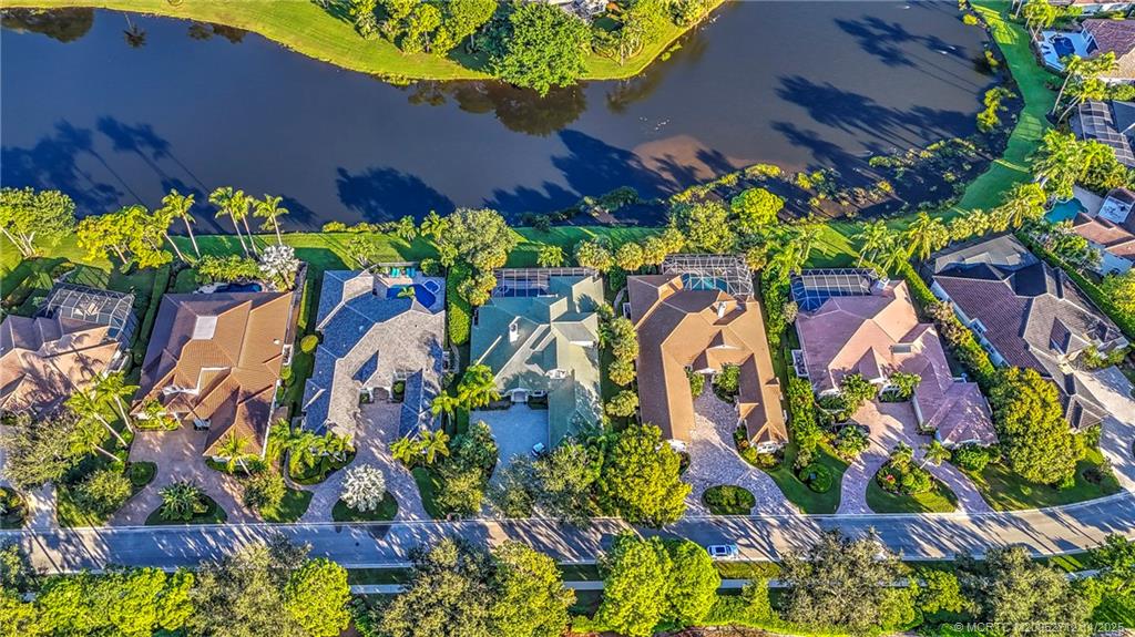 Stuart, Florida 34997, United States, 5 Bedrooms Bedrooms, ,4 BathroomsBathrooms,Residential,Coming Soon,229274