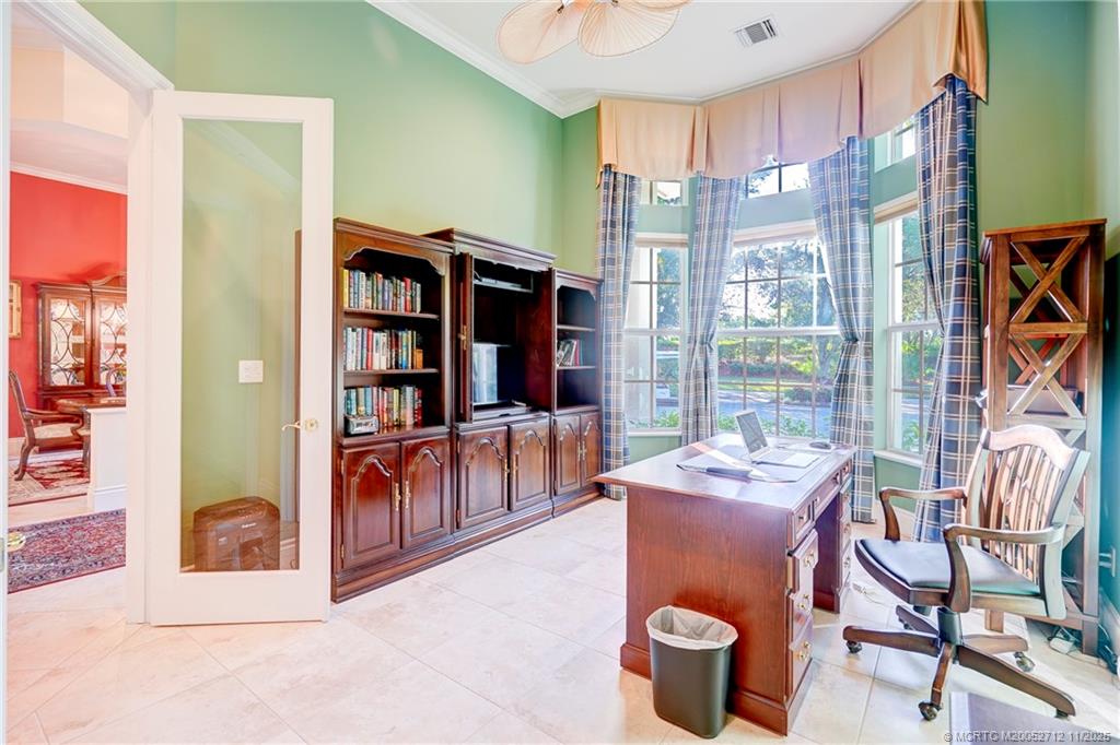 Stuart, Florida 34997, United States, 5 Bedrooms Bedrooms, ,4 BathroomsBathrooms,Residential,Coming Soon,229274