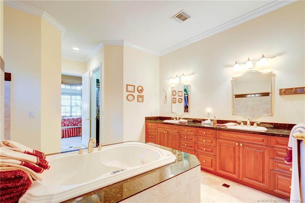 Stuart, Florida 34997, United States, 5 Bedrooms Bedrooms, ,4 BathroomsBathrooms,Residential,Coming Soon,229274