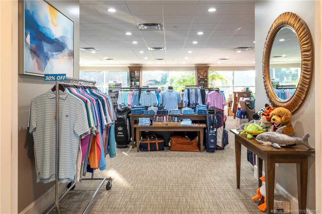 Stuart, Florida 34997, United States, 5 Bedrooms Bedrooms, ,4 BathroomsBathrooms,Residential,Coming Soon,229274