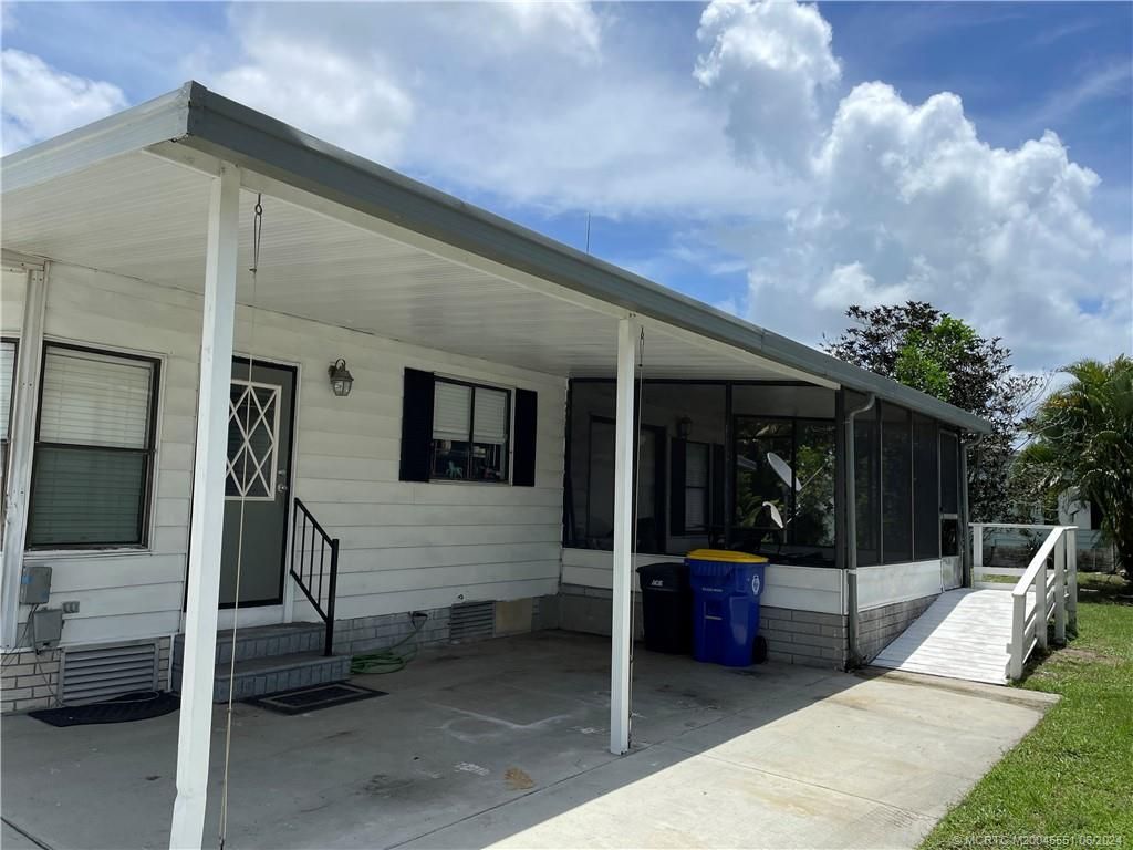 Photo of 15968 SW Indianwood Circle, Indiantown, FL 34956 (MLS # M20045551)