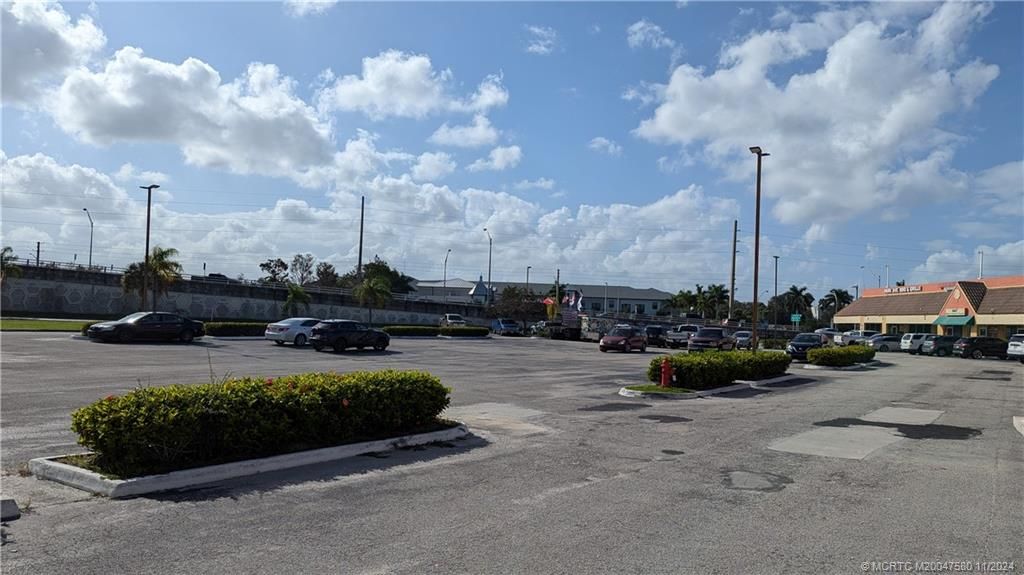 Photo of 715 NW Federal Highway #715, Stuart, FL 34994 (MLS # M20047580)