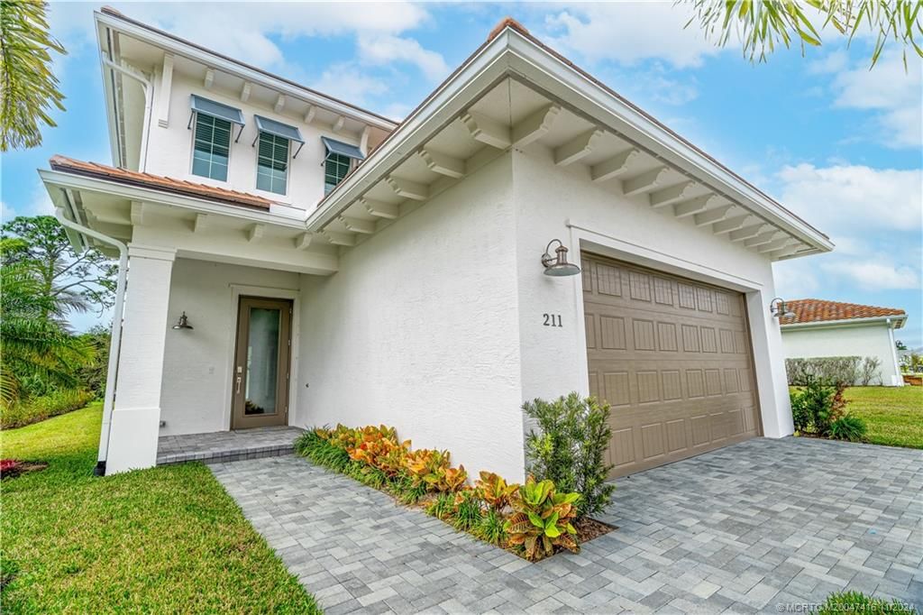 Photo of 211 SE Via Bisento, Port Saint Lucie, FL 34952 (MLS # M20047416)