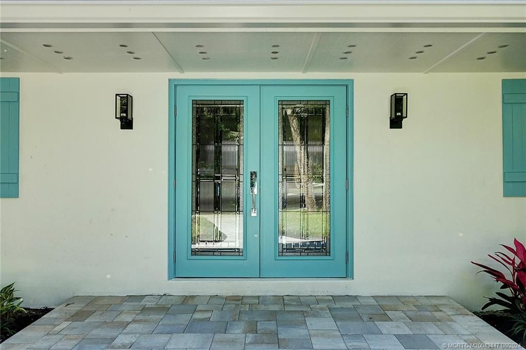 Photo of 55 N Sewalls Point Road, Sewalls Point, FL 34996 (MLS # M20043447)