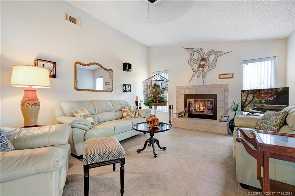 Photo of 2425 NW Everglades Boulevard, Stuart, FL 34994 (MLS # M20037147)