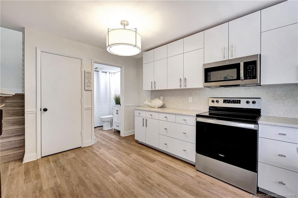 Photo of 3229 SW Sunset Trace Circle, Palm City, FL 34990 (MLS # M20042725)