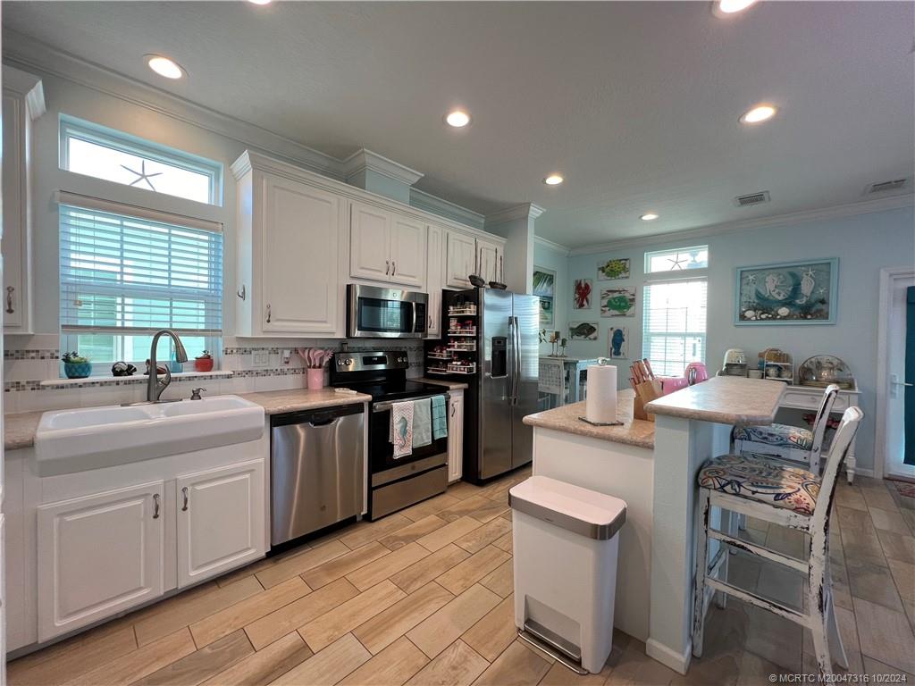 Ocean Breeze, Florida 34957, United States, 3 Bedrooms Bedrooms, ,2 BathroomsBathrooms,Residential,Active,36937