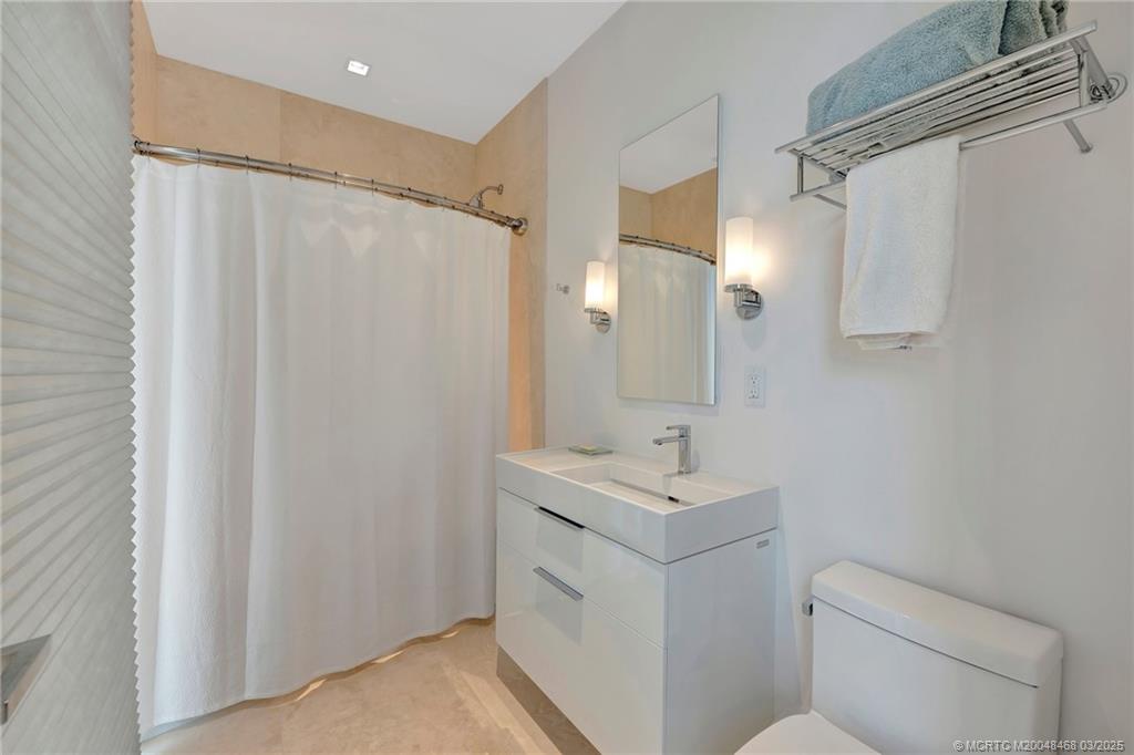 Stuart, Florida 34996, United States, 6 Bedrooms Bedrooms, ,7 BathroomsBathrooms,Residential,Active,18624