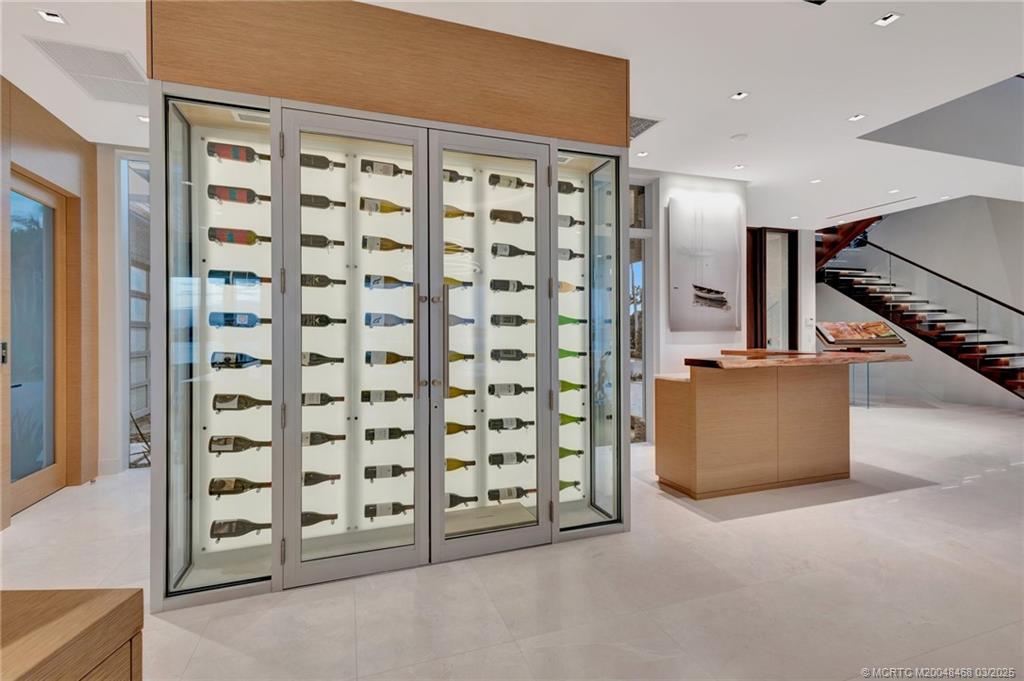 Stuart, Florida 34996, United States, 6 Bedrooms Bedrooms, ,7 BathroomsBathrooms,Residential,Active,18624